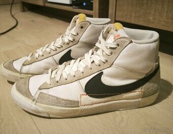 Tenisky Nike Blazer '77 Remastered v.47