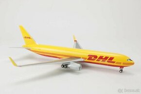 Predám model Boeing 767-300ERF DHL Herpa 1:200 - 1