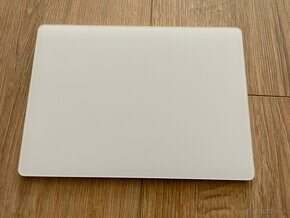 Apple magic trackpad