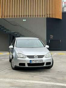 Volkswagen Golf 5 1.9 TDI - 1