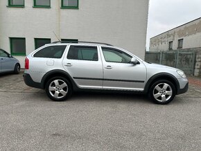 Škoda Octavia Scout Combi 1.8 TSI 4x4 Scout