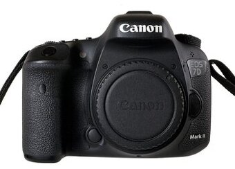 Canon EOS 7D Mark II   Body