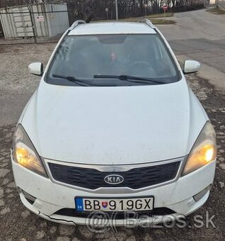 Predám Kia ceed kombi 1,6