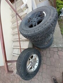 245/75 r16 terenne pneu na jeep WJ diskoch