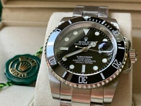 Rolex Submariner Date, Nové, 41mm