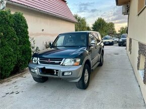 Mitsubishi Pajero 3.5 GDI  manuál