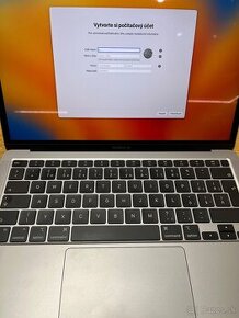 Predám MacBook air 13’