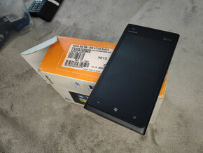 nokia lumia 900 rm808