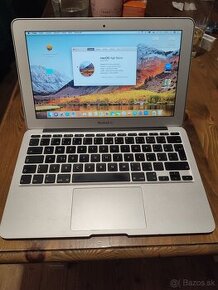 Apple Macbook AIR 11