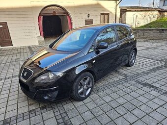 Seat Altea 1.6 TDI M5 I-TECH 2015 Navi DVD R16 Orig. KM