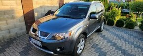 Mitsubishi Outlander 7miestne