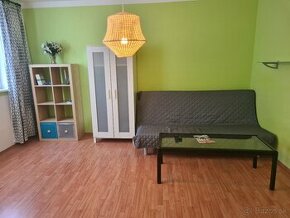 SARATOVSKÁ---POVODNÝ STAV--580 EUR