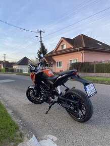 KTM Duke 125 11kW