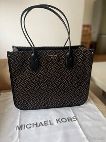 Nová kabelka Michael Kors s visačkou