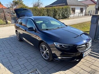 Opel insignia B 1.6 benzín automat 200k