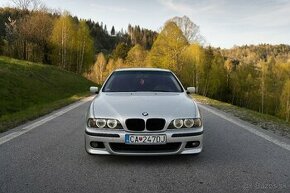 BMW e39 523i manuál /znížená cena/