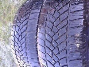 Zimné pneumatiky 215/60R16 2kusi