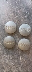 Stredové krytky kolies AUDI