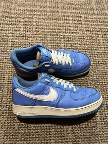 Nike Air Force 1, velikost 41