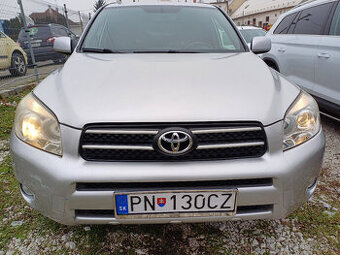 toyota rav4 2,0i,112kw,benzín,rok11-2006,kúp. v SR