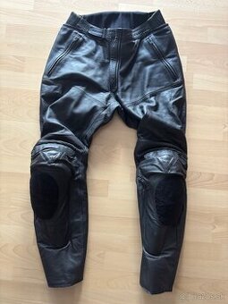 Kožené moto nohavice Dainese 56