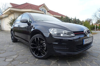 Volkswagen Golf VII 2.0 TDI hatchback, 110k, M6, 5d.