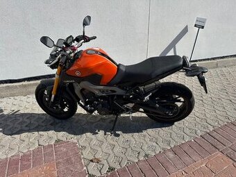 Yamaha MT-09 - 1