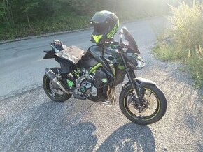 Kawasakiz900