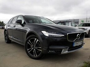 Volvo V90 CC D5 Cross Country Pro AWD A/T, SR,Odpočet DPH