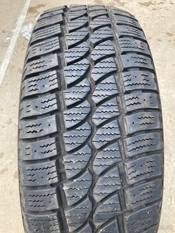 Riken zimná 235/65R16C - 1 kus