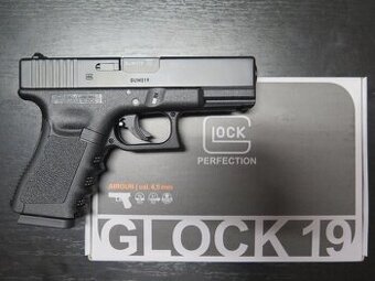 Predám nový tréningový pištoľ Glock 19 kal.4,5 mm a 6 m CO2