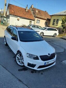 Škoda Octavia combi 3 RS 2.0 tdi 135kw DSG panorama