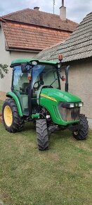 John Deere 3720