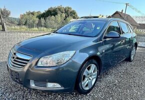 Opel Insignia 2.0 CDTI 118KW - NÁHRADNÍ DÍLY- COMBI - 1