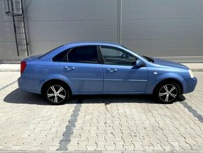 Chevrolet Lacetti - 1