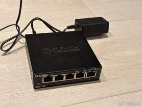 Switch/Prepinac - 5 Portov 1Gigabit - D-Link DGS-105