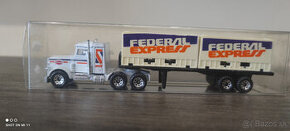 Matchbox Convoy CY 03 Peterbilt Federal Express