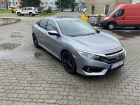 Honda Civic 1.5i DOHC VTEC - 1