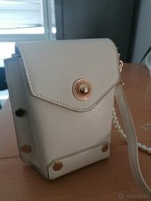 Super pevná crossbody kabelka