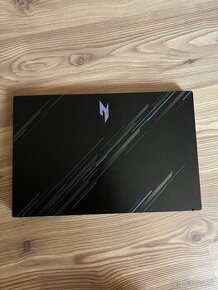 Herný notebook acer nitro V15