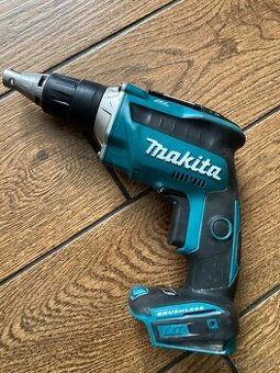 Makita DFS 452 na ND