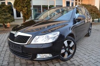 ŠKODA OCTAVIA COMBI 2 FACELIFT 1.6 TDI ELEGANCE, NAVI, ŤAŽNÉ