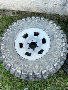 Maxxis 35x12,5 R16 - 1