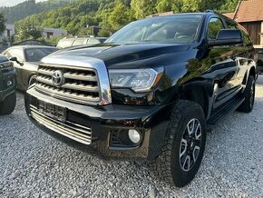 2016 Toyota Sequoia SR5 5,7 V8 4x4 7-miest podvozok +5cm