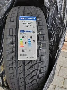 Predám úplne nové zimné pneumatiky Falken 235/55 R18