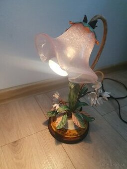 Stolná lampa