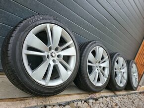 ŠKODA ZENITH 5x112+Letné Pneu 235/45 R18 - 1