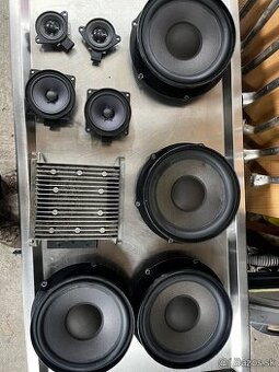 SOUNDSYSTEM ŠKODA SUPERB 2 REPRAKY