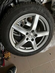 Elektrony hyundai 5x114.3 R17 + zimne pneu