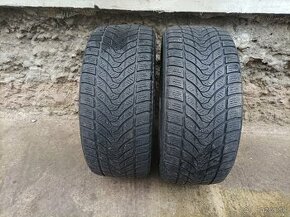 Predám zimné pneumatiky 2ks 215/45r16 - 1